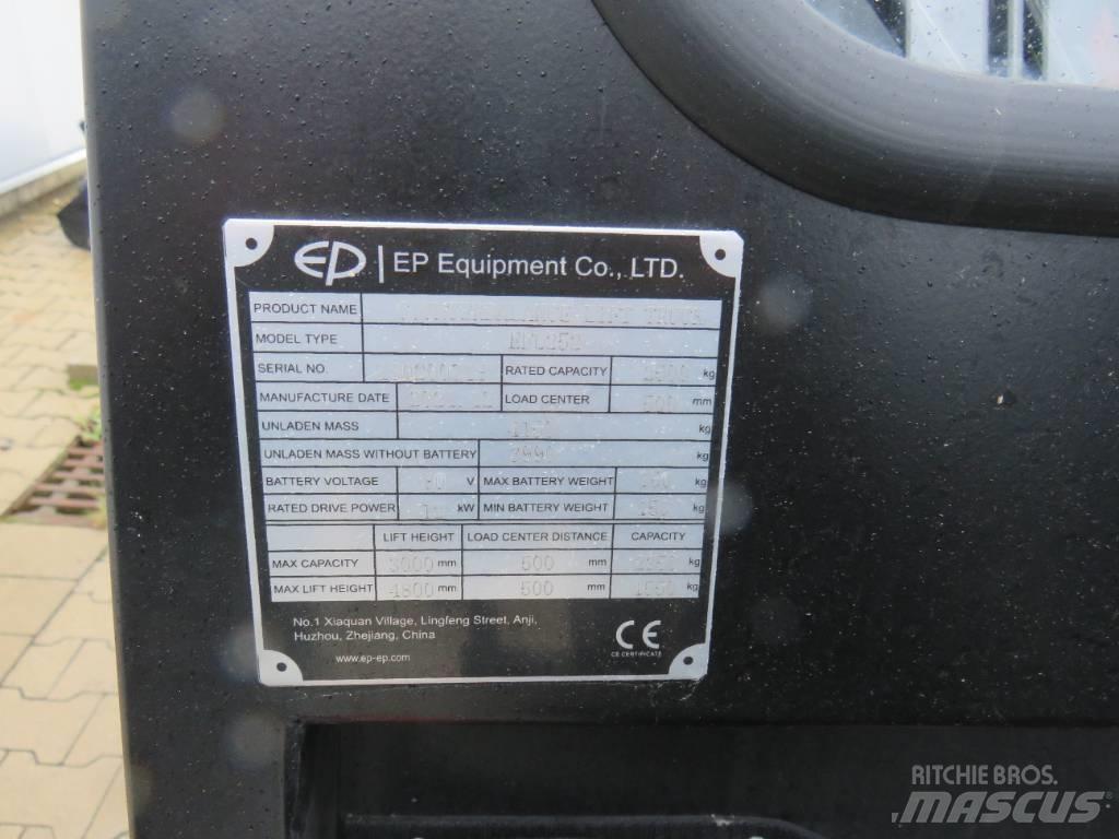 EP EFL252 电动叉车