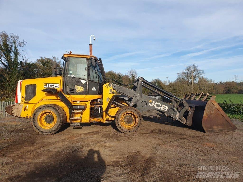 JCB 437 HT 轮式装载机