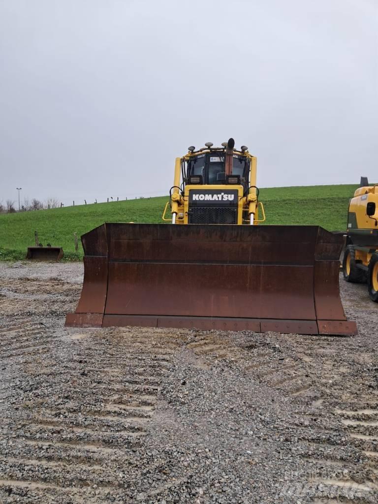Komatsu D 65 PX-17 履带式推土机