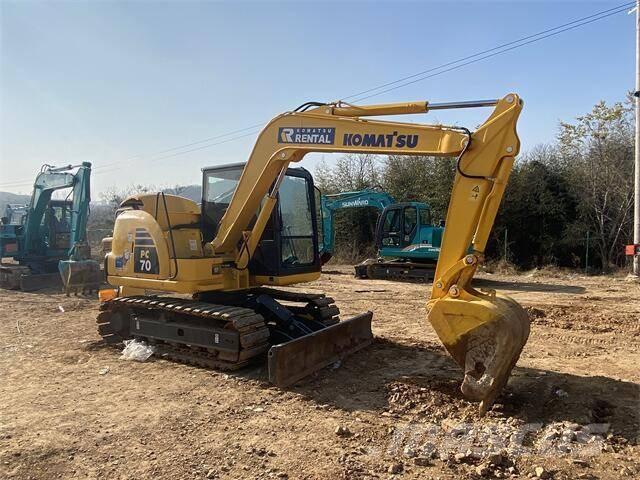 Komatsu pc70-8 履带挖掘机