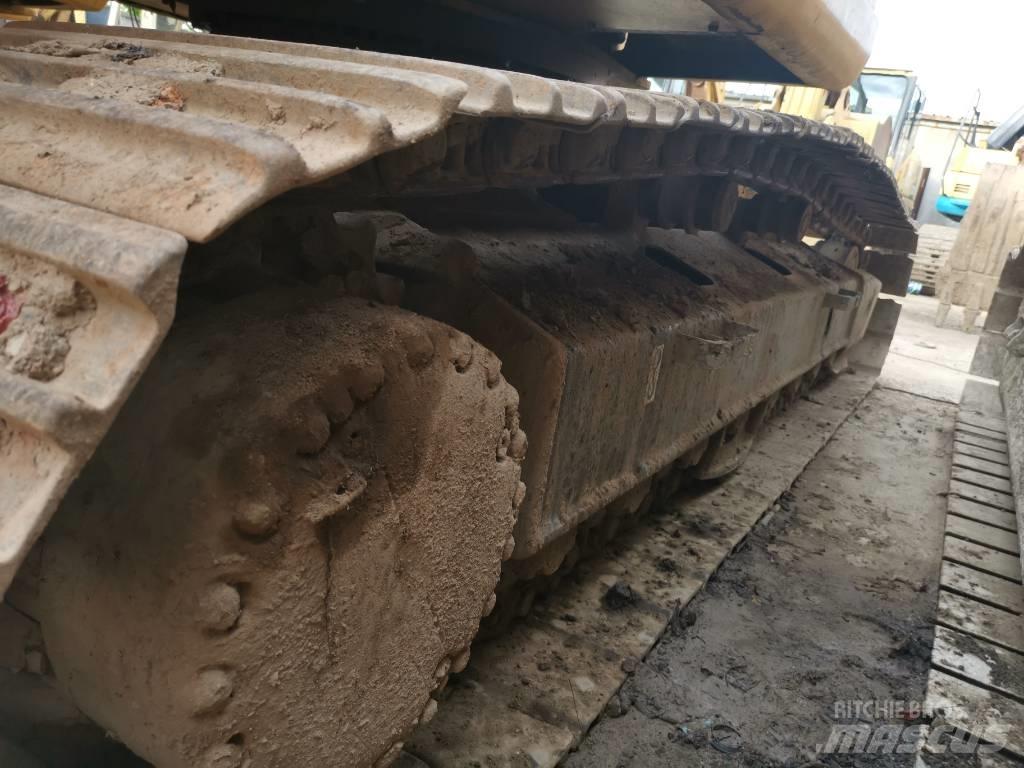 Komatsu PC 220 LC-7 履带挖掘机