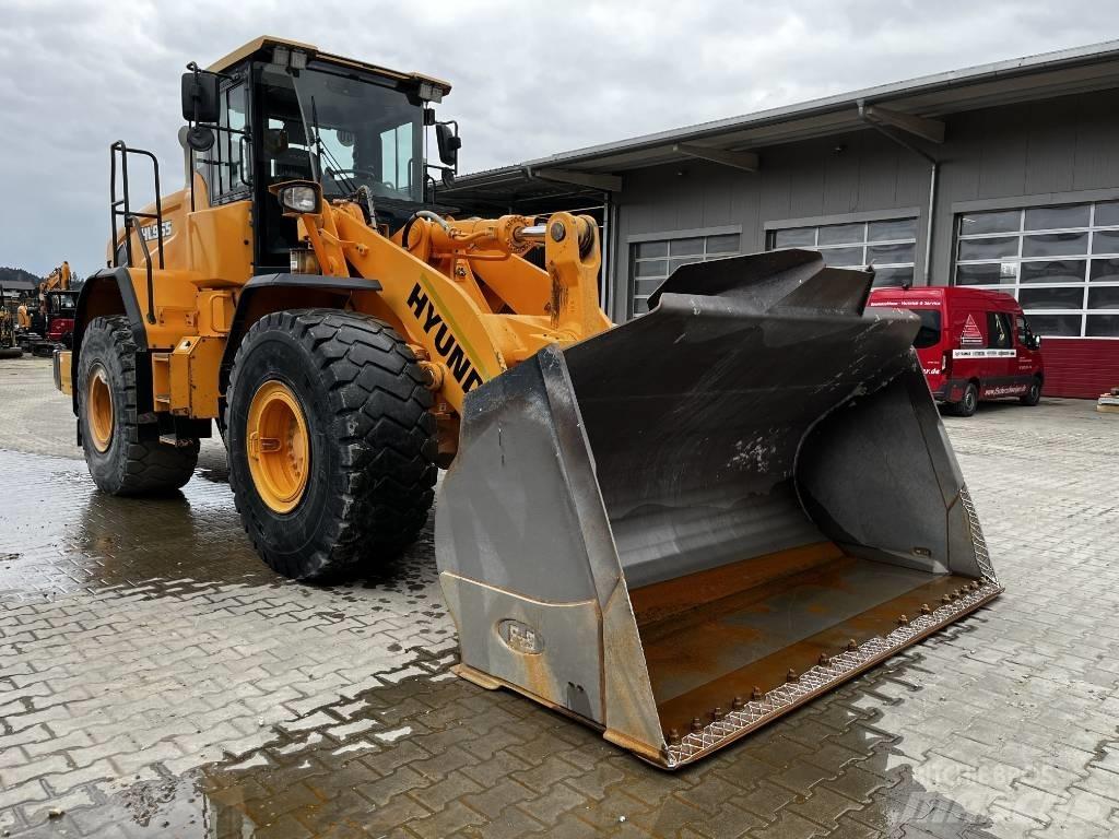 Hyundai HL 965 轮式装载机