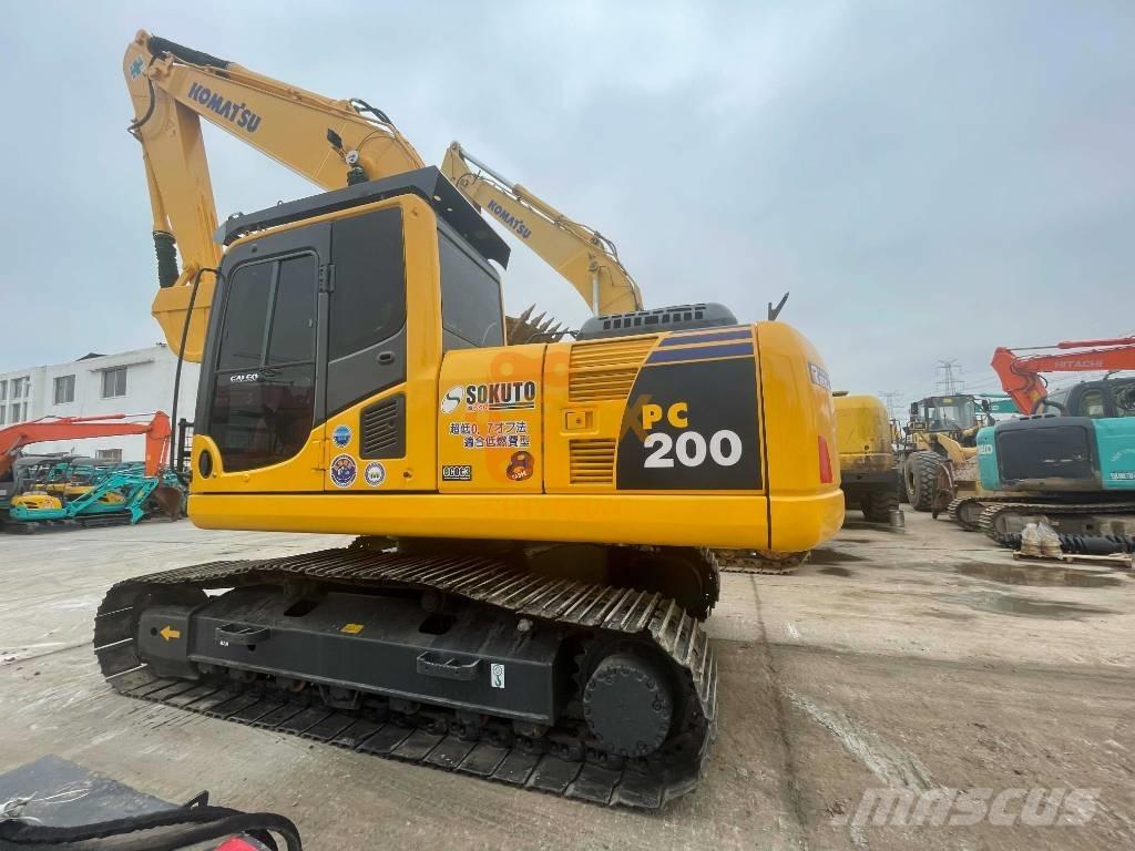 Komatsu PC 200-8 履带挖掘机