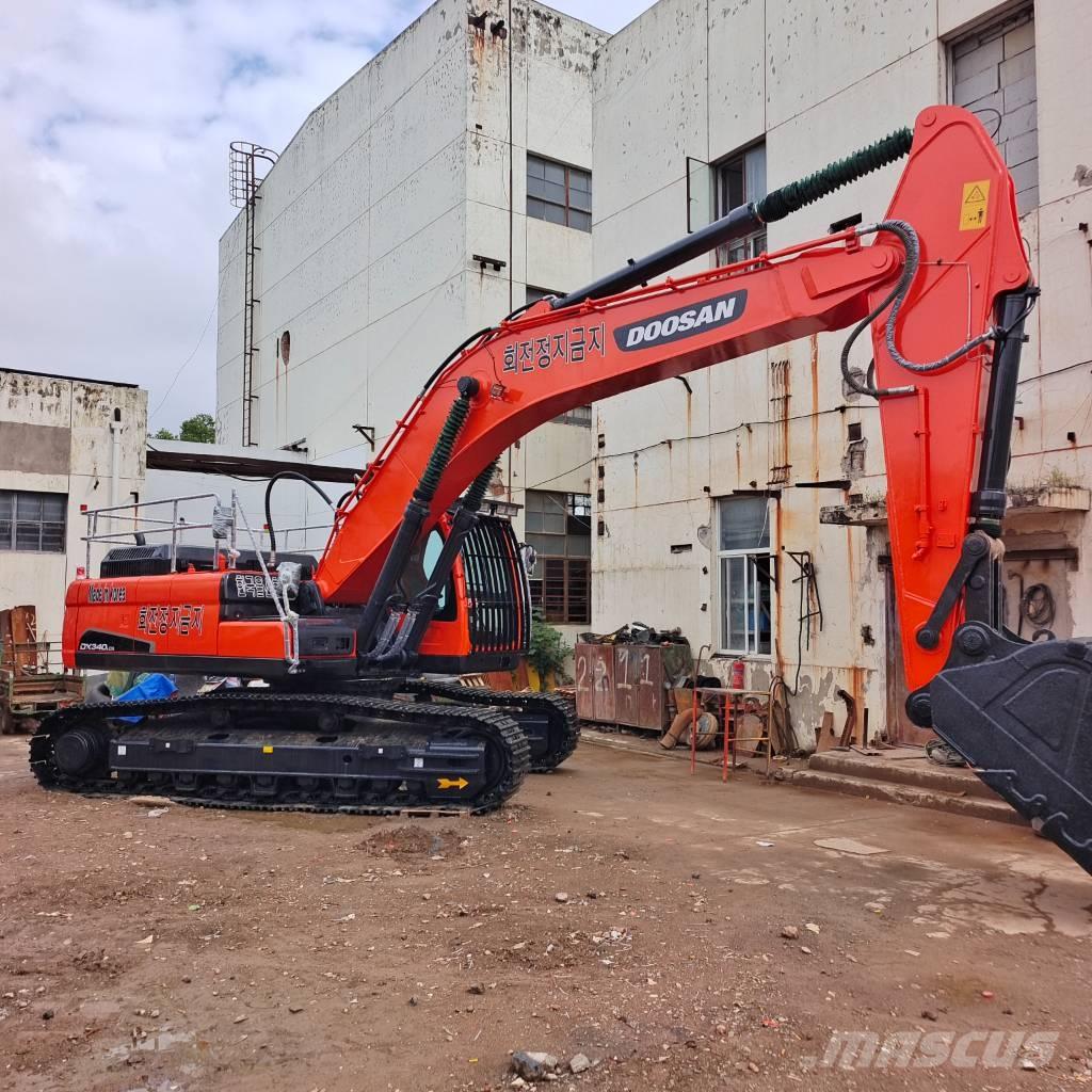 Doosan DX340LC 履带挖掘机