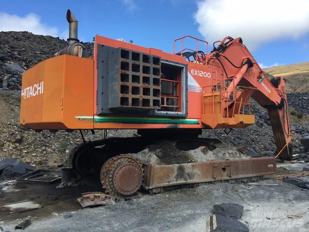 Hitachi EX 1200-5 C 履带挖掘机