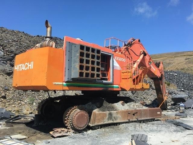 Hitachi EX 1200-5 C 履带挖掘机