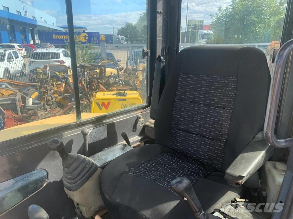 New Holland EH 45 小型挖掘机