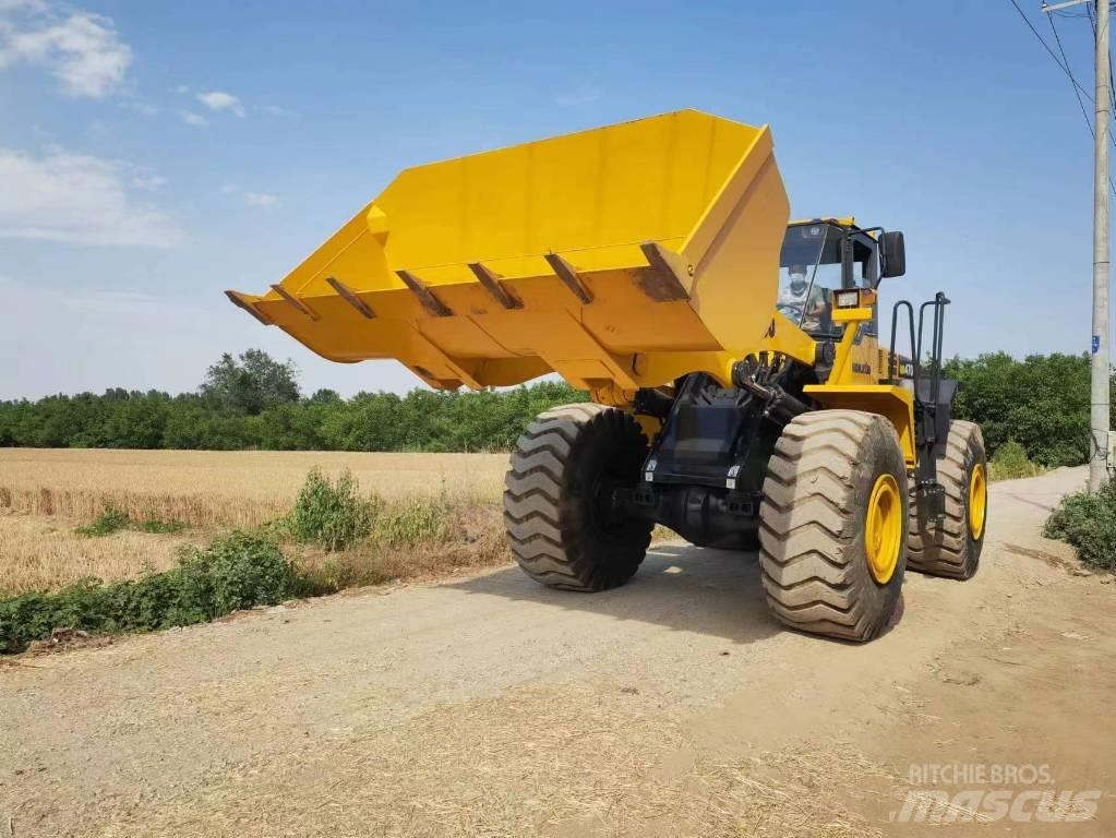 Komatsu WA 470-3 轮式装载机