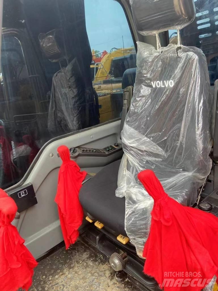 Volvo EC210D 履带挖掘机