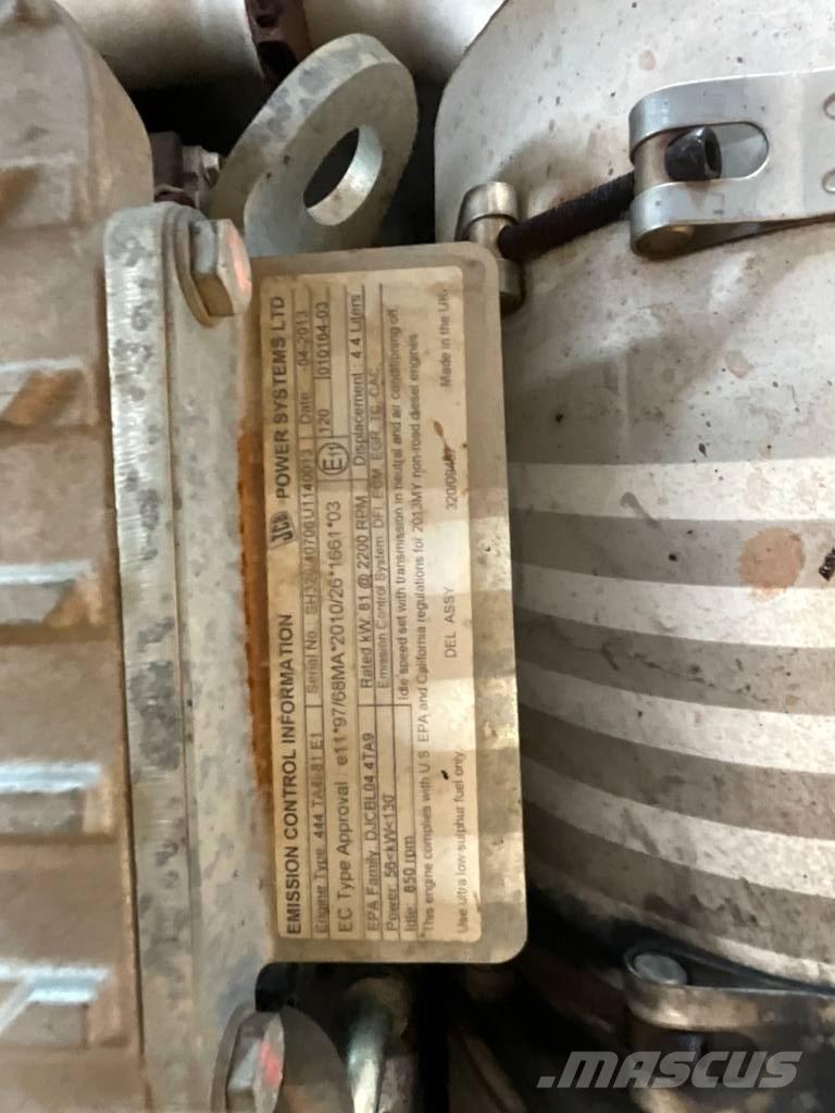 JCB JS 145 LC 履带挖掘机