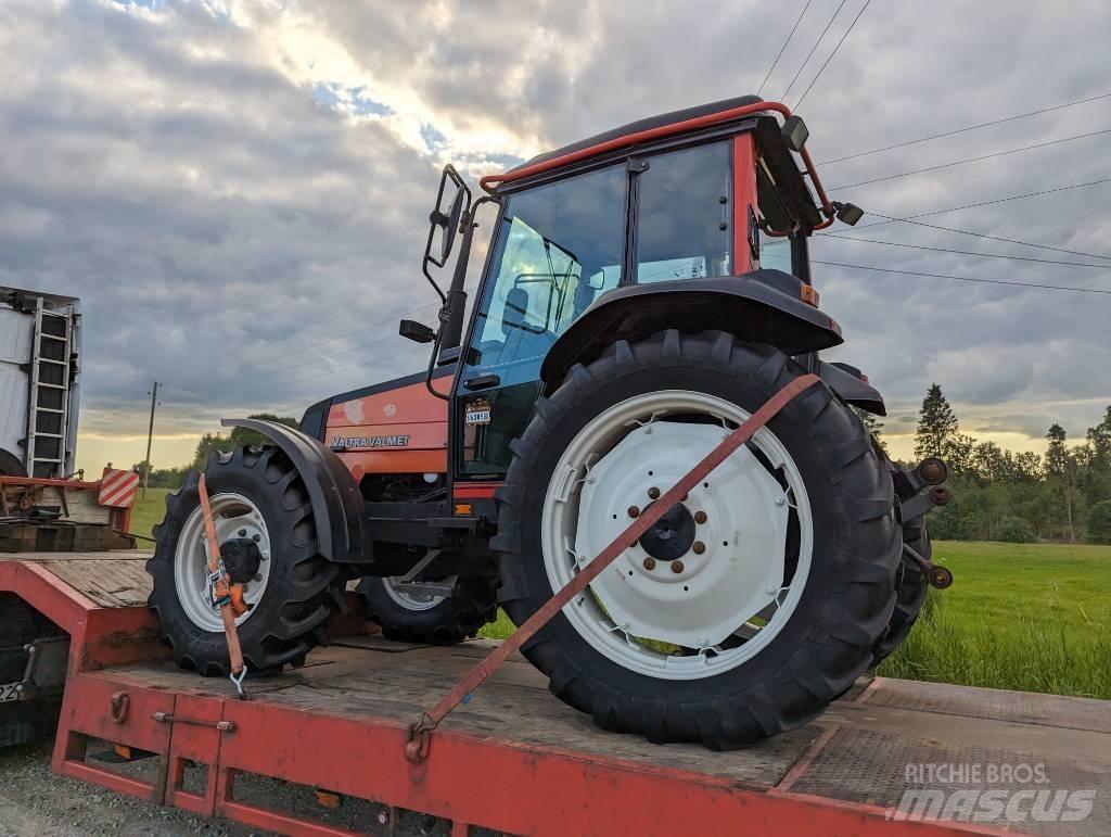 Valtra Valmet 700 拖拉机/农用车