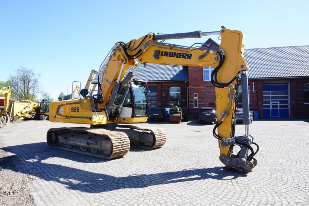 Liebherr R 926 SLC 履带挖掘机