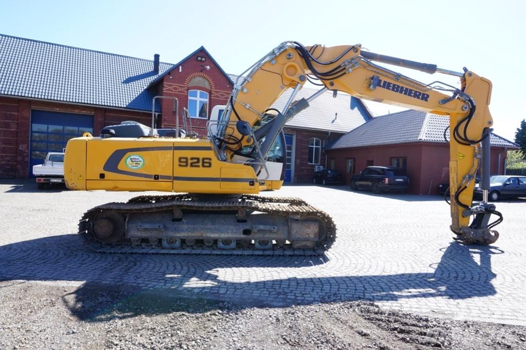 Liebherr R 926 SLC 履带挖掘机