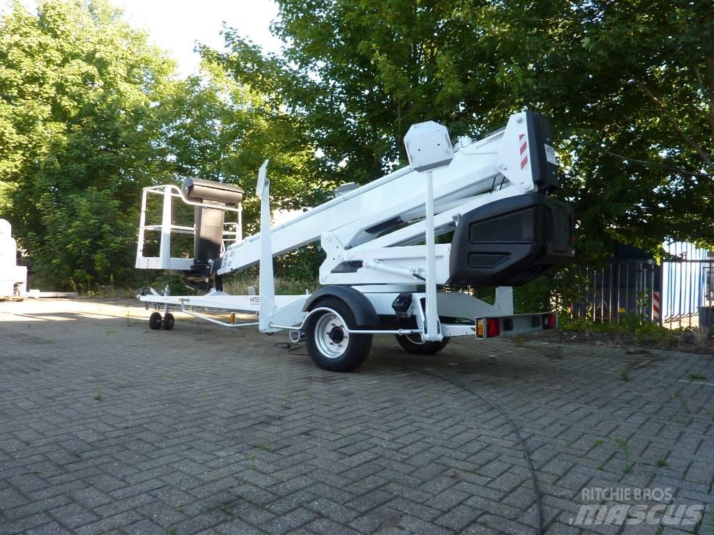 Dino 180 XT 拖拉移动式高空作业平台