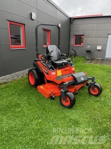 Kubota ZD 1211 骑乘式割草机