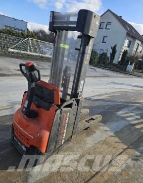 Toyota BT SWE 160 L 手托盘堆垛机