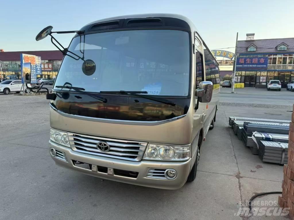 Toyota Coaster 公路客运汽车