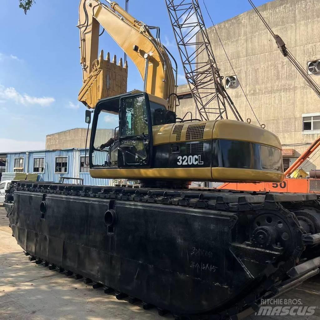 CAT 320C 小型挖掘机
