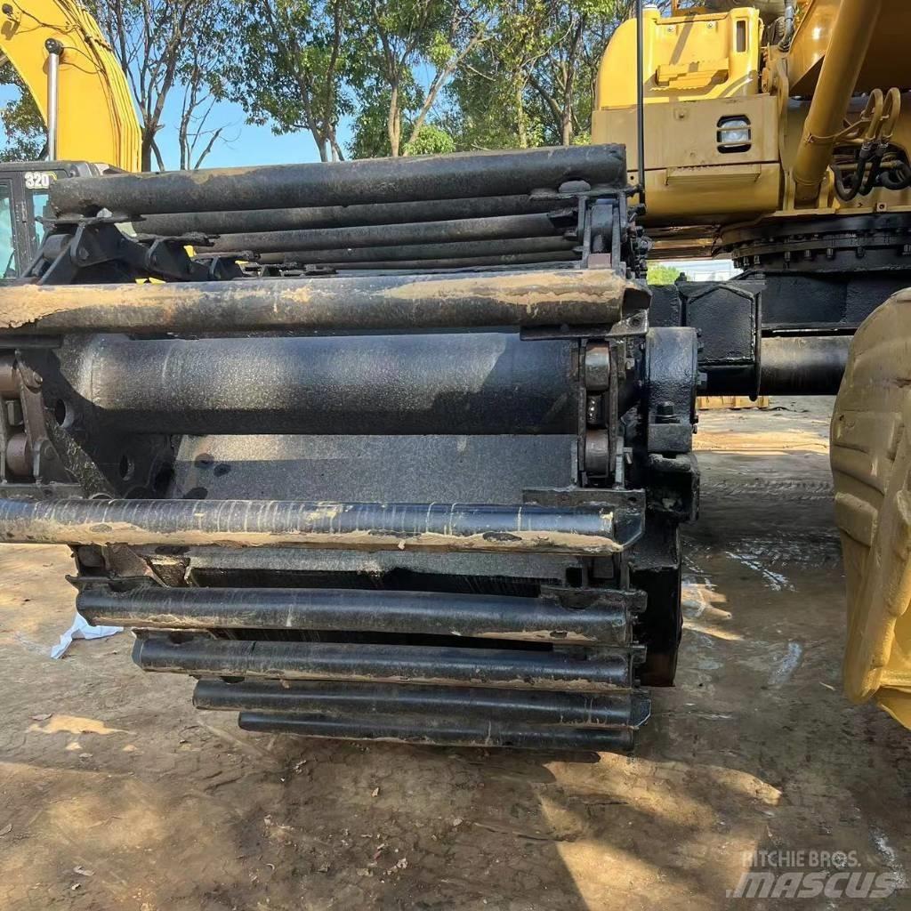 CAT 320C 小型挖掘机