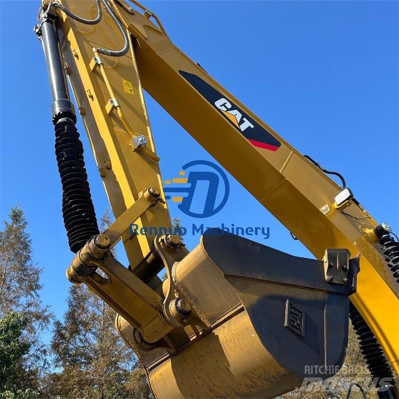 CAT 323D2 履带挖掘机