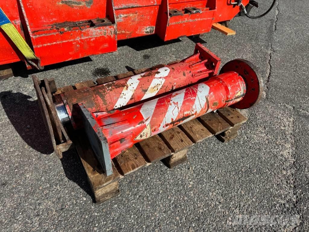 Fassi F600.22 K2 随车折臂吊