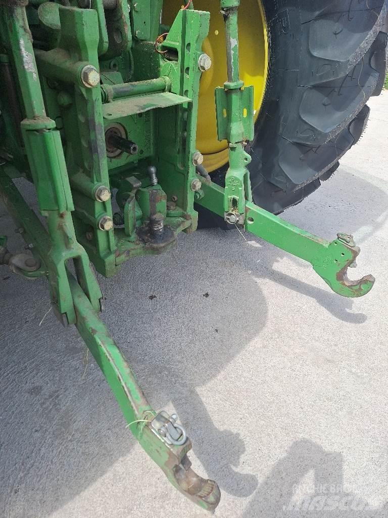 John Deere 6110R 拖拉机/农用车