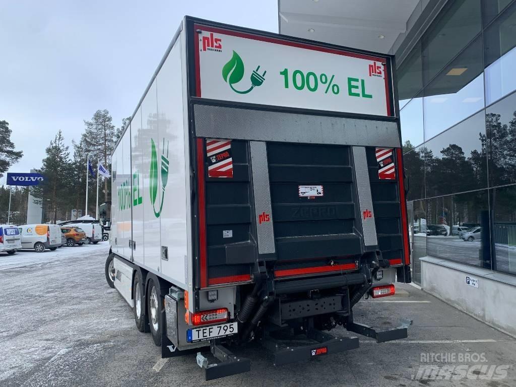 Volvo FM Electric 厢式货车