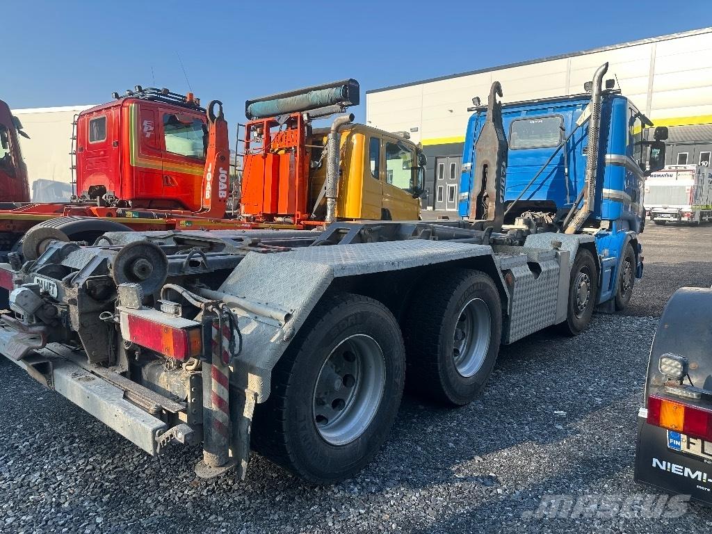 Scania R420 8X4/4 工程吊钩车