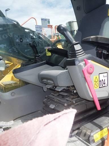 Volvo EC 300 E 履带挖掘机