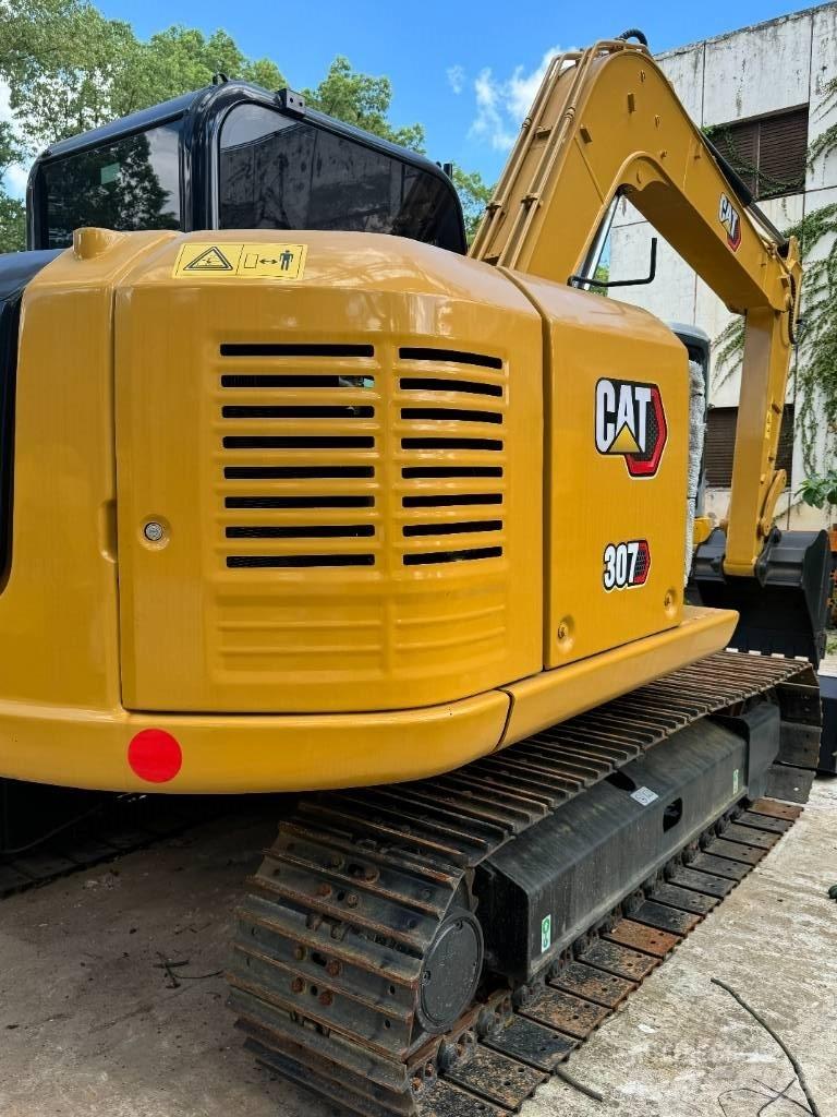 CAT 307E2 小型挖掘机