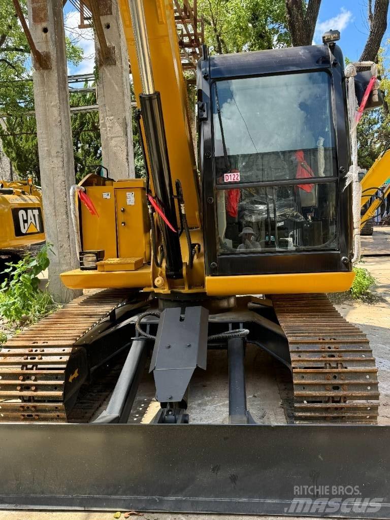 CAT 307E2 小型挖掘机