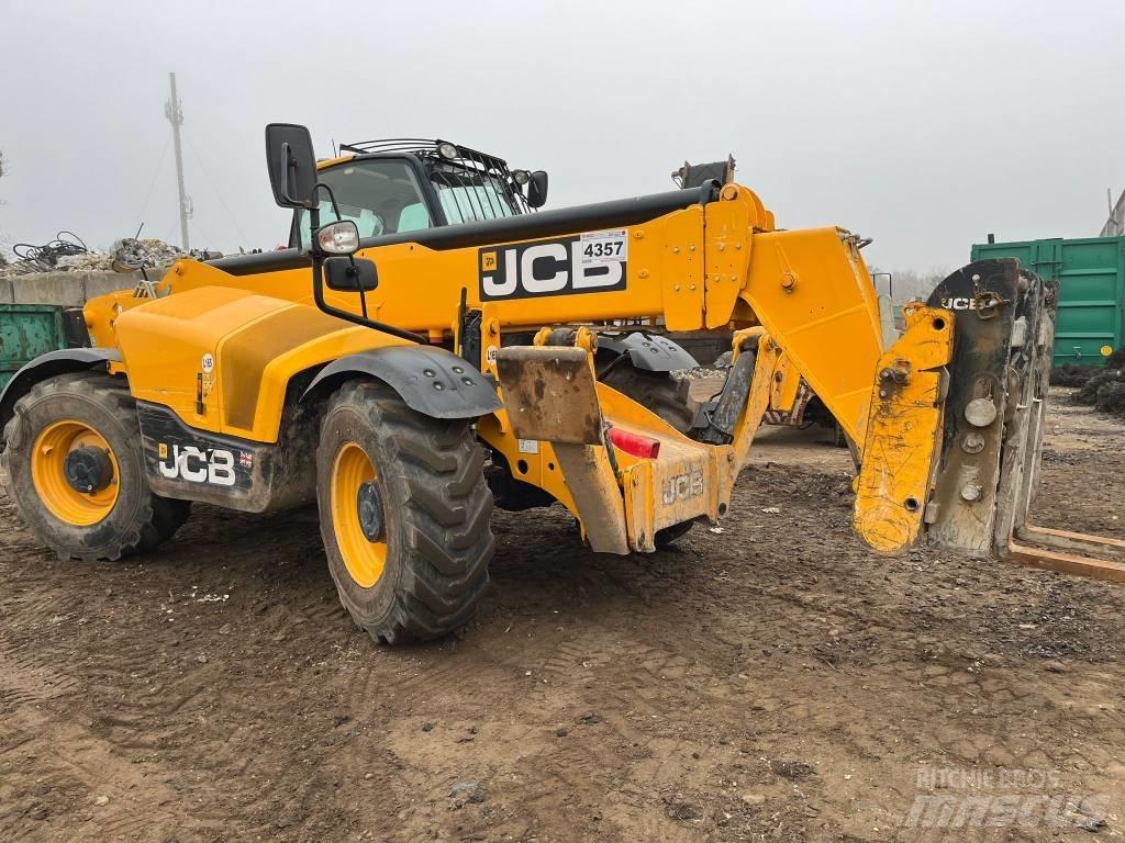 JCB 540-140 伸缩臂叉装车|叉装车