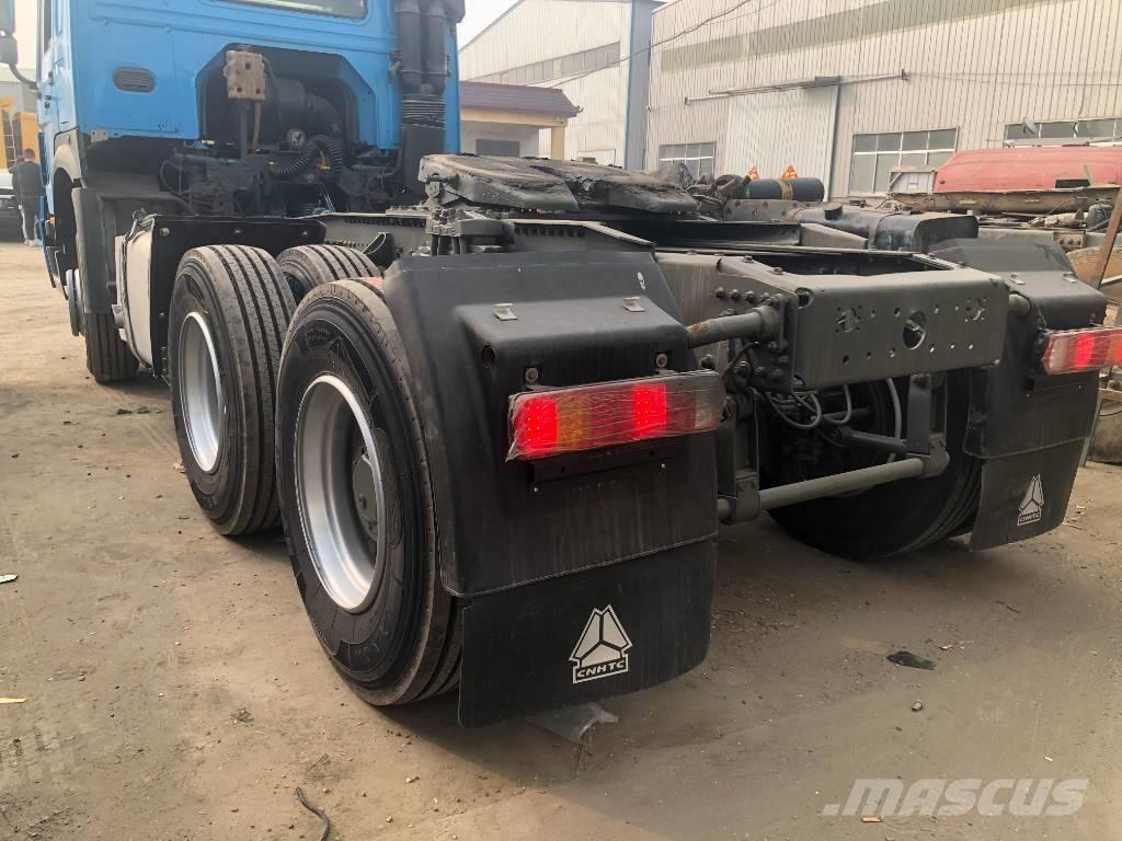 Howo 375 6x4 牵引车