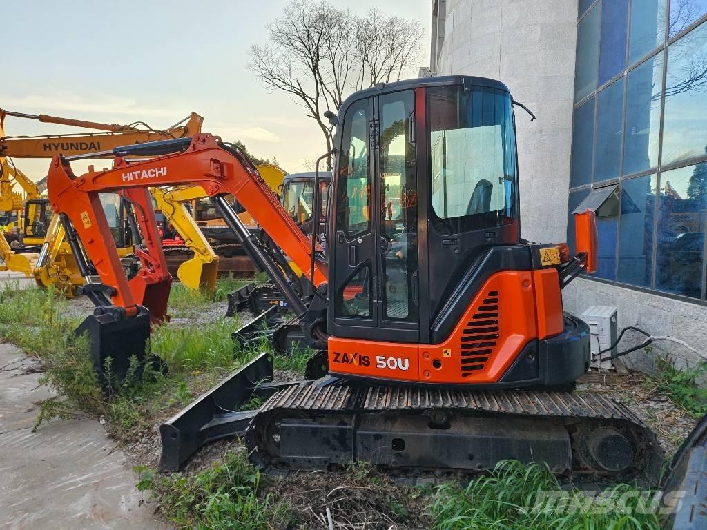 Hitachi ZX 50 U 小型挖掘机