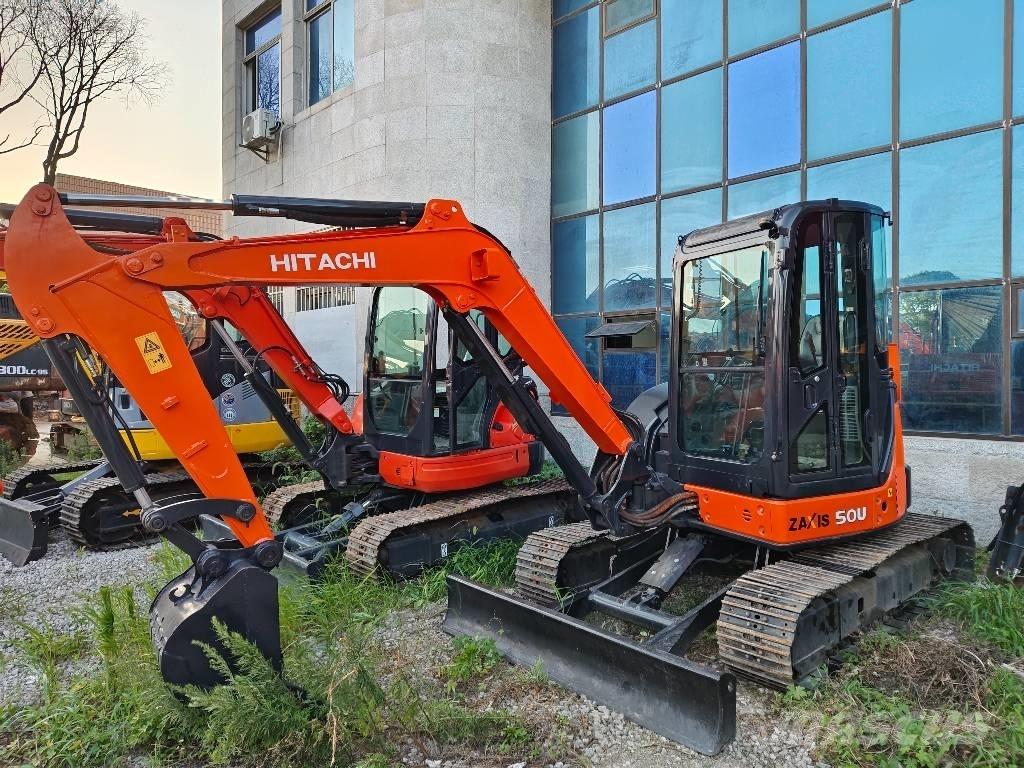 Hitachi ZX 50 U 小型挖掘机