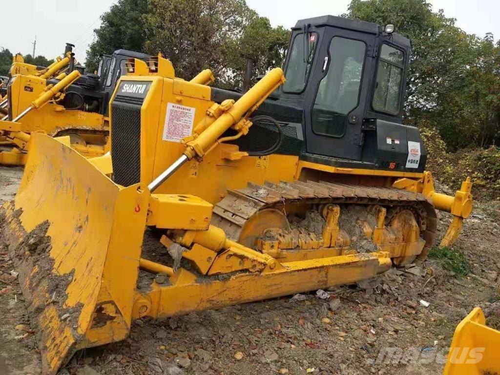 Shantui SD16 履带式推土机