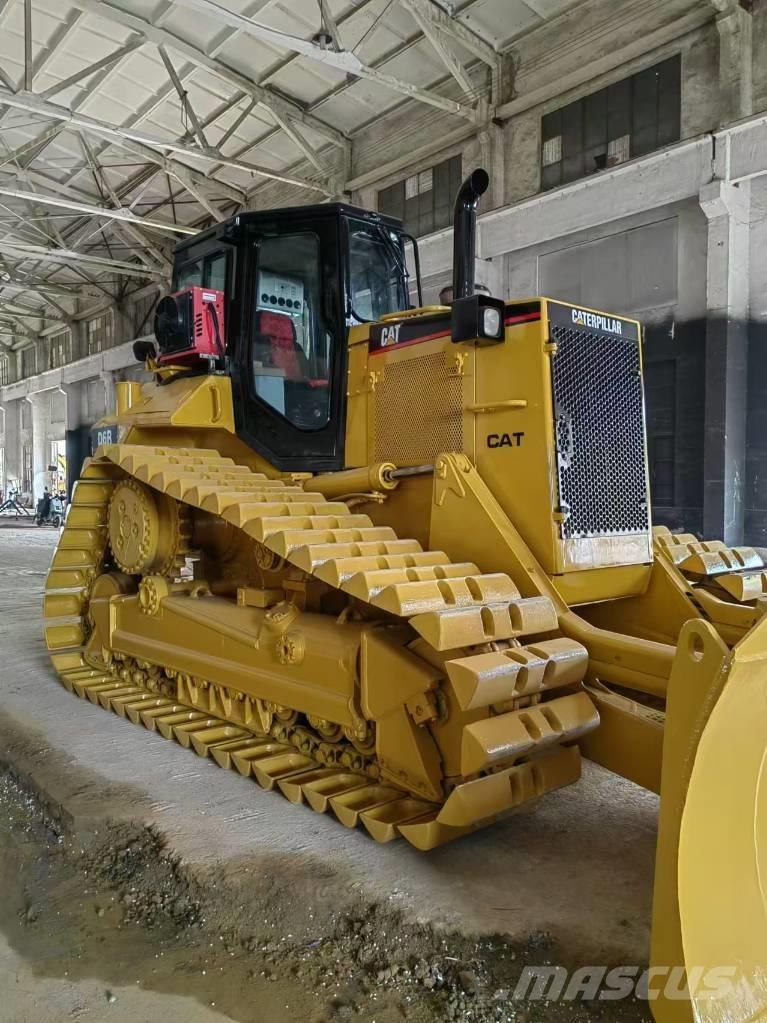CAT D 6 R 平地机/推土机