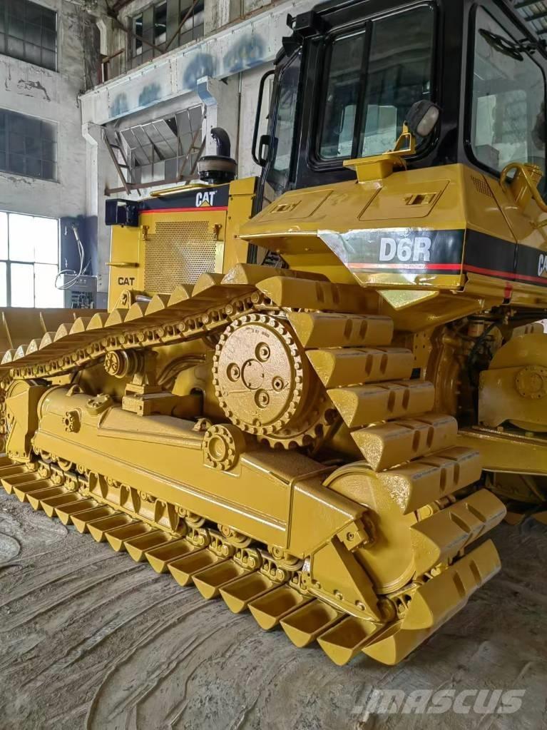 CAT D 6 R 平地机/推土机