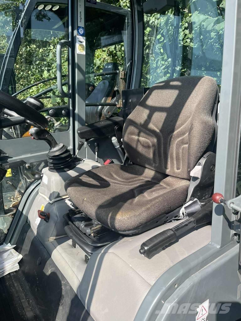 Wacker Neuson WL 30 小型装载机