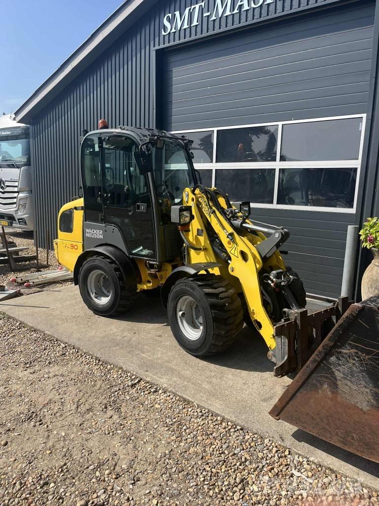 Wacker Neuson WL 30 小型装载机