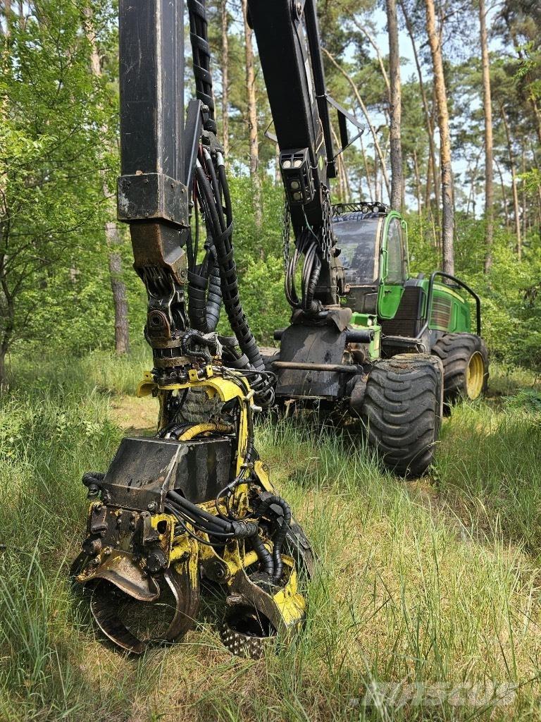 John Deere 1270 E 收割机