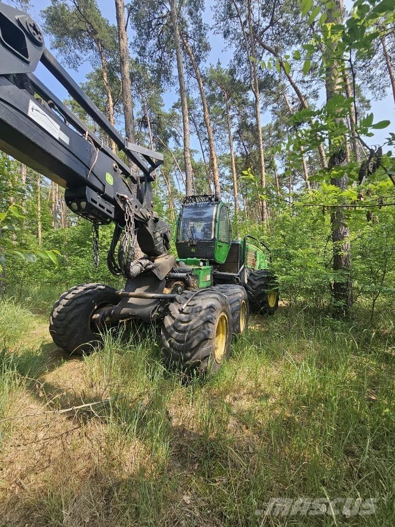 John Deere 1270 E 收割机