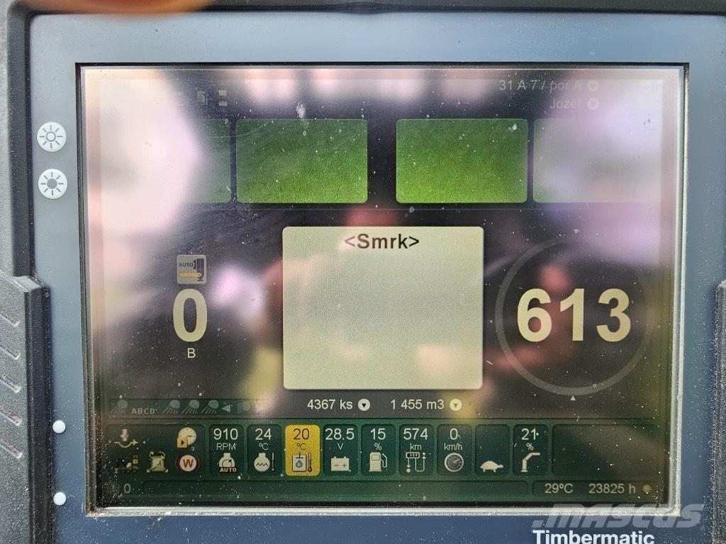 John Deere 1270 E 收割机