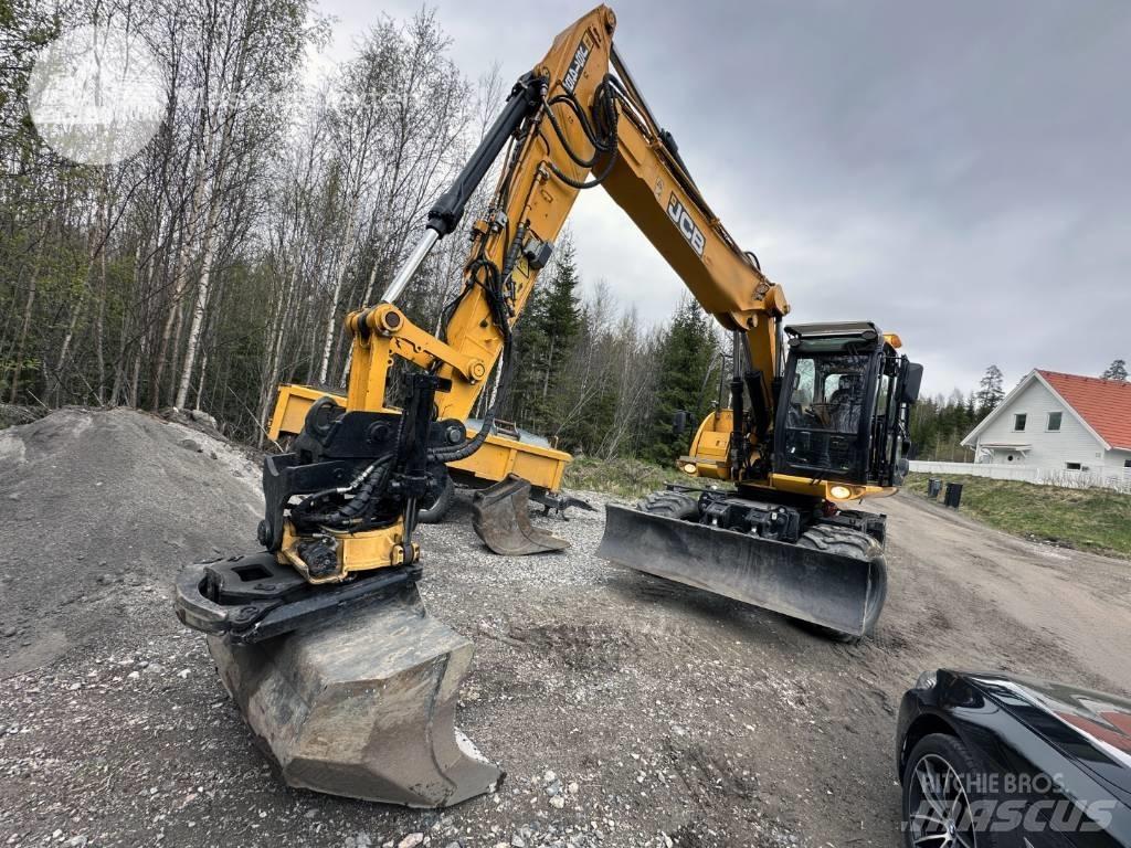 JCB JS 145 W 轮式挖掘机