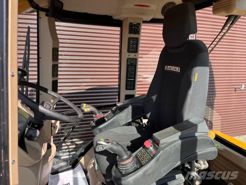 Hydrema 906F 反铲装载机