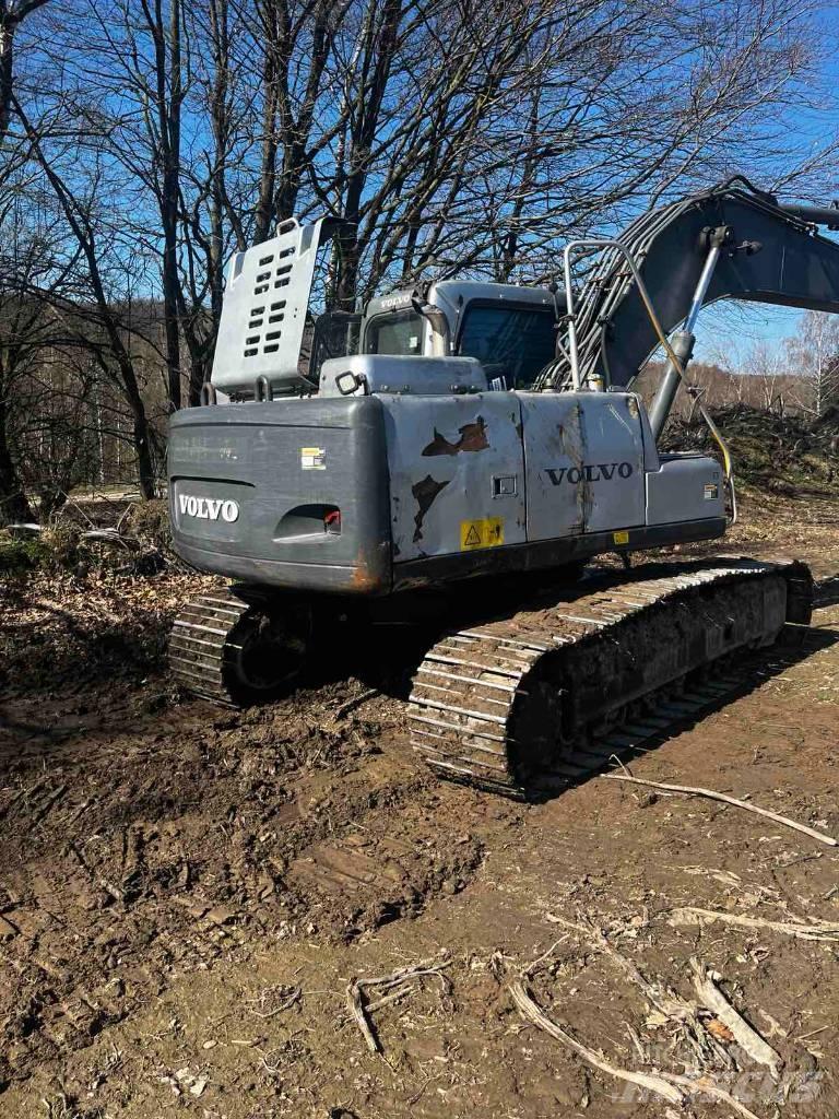 Volvo EC180BLC 履带挖掘机