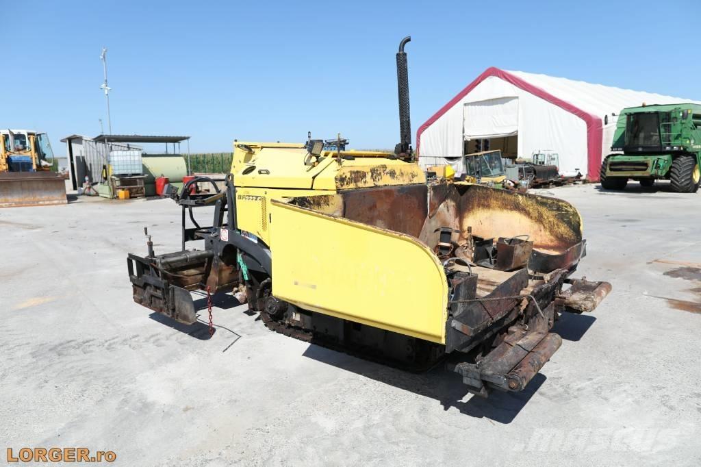 Bomag BF 222 C 沥青摊铺机