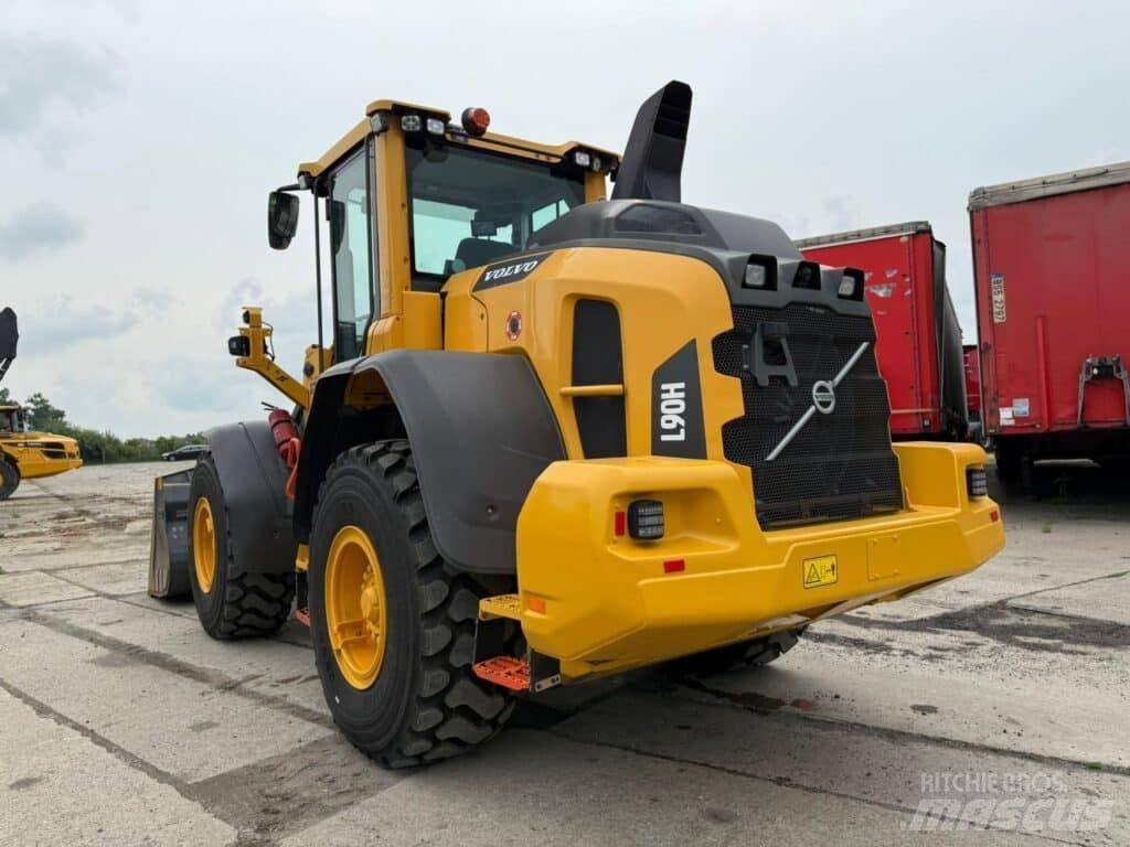 Volvo L90H 轮式装载机