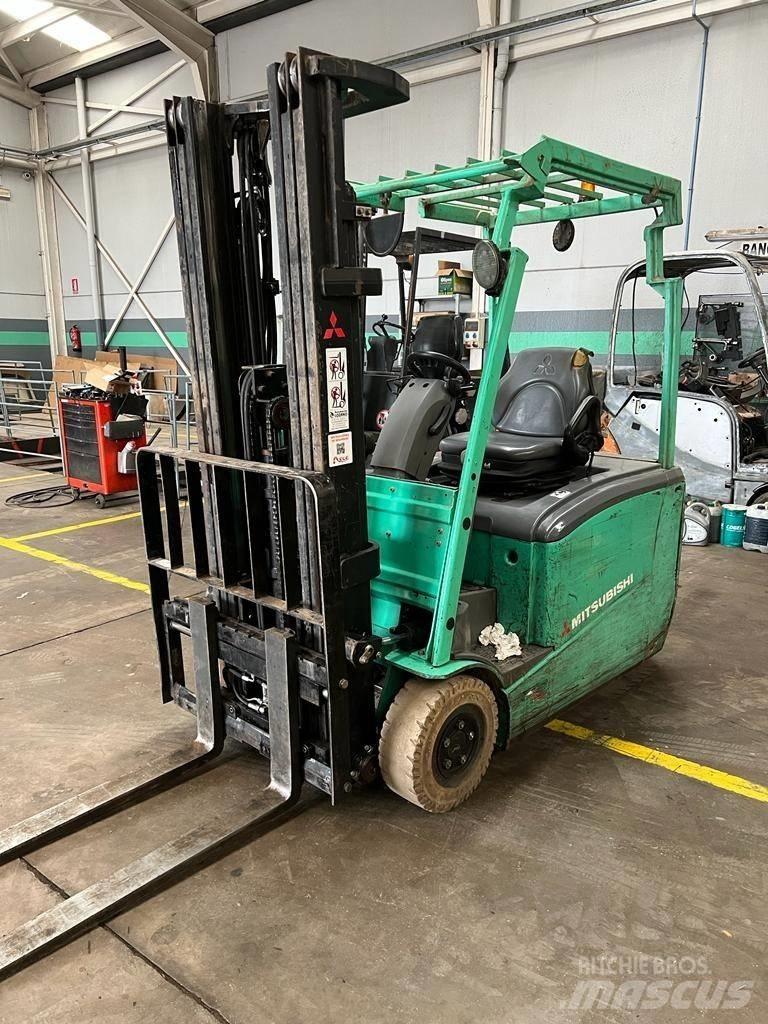 Mitsubishi FB18PNT 电动叉车