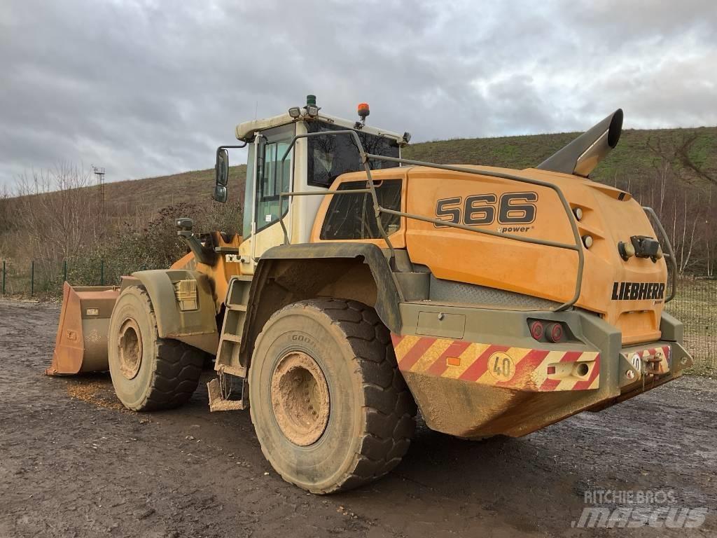 Liebherr L 566 轮式装载机